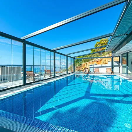Seaside With A Swimming Pool Brela, Makarska - 20229 Apartment Brela